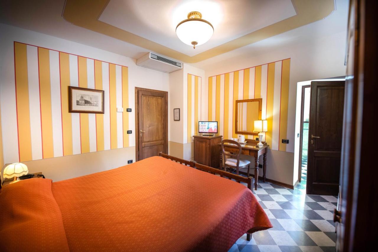 Park Hotel Regina - With Air-Condition And Pool Баньи-ди-Лукка Экстерьер фото