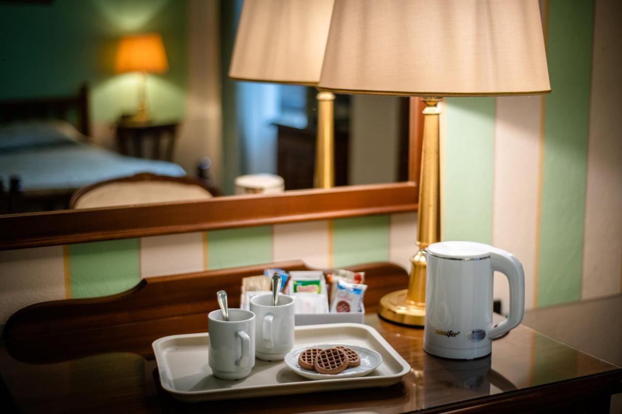 Park Hotel Regina - With Air-Condition And Pool Баньи-ди-Лукка Экстерьер фото