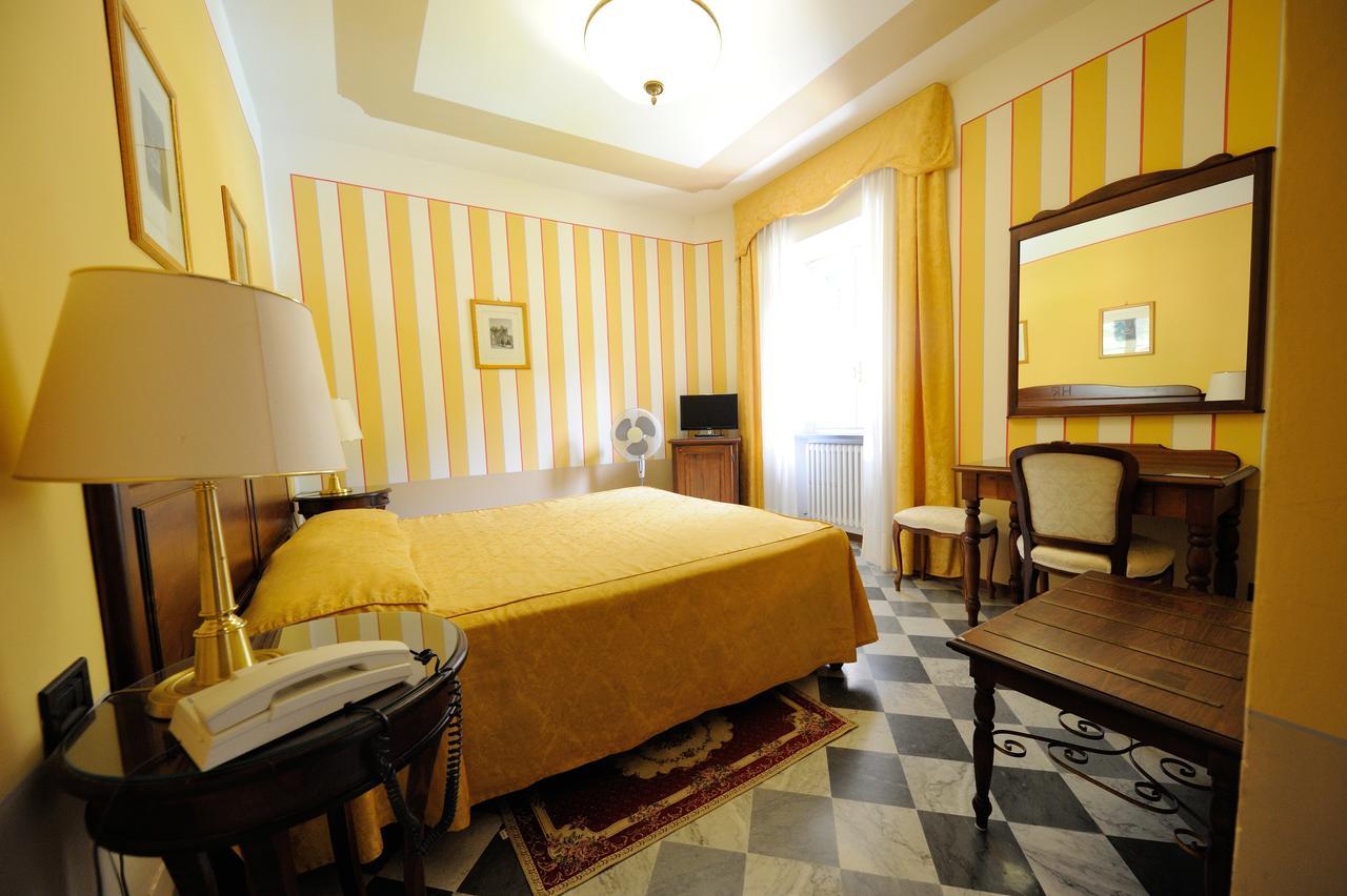 Park Hotel Regina - With Air-Condition And Pool Баньи-ди-Лукка Экстерьер фото
